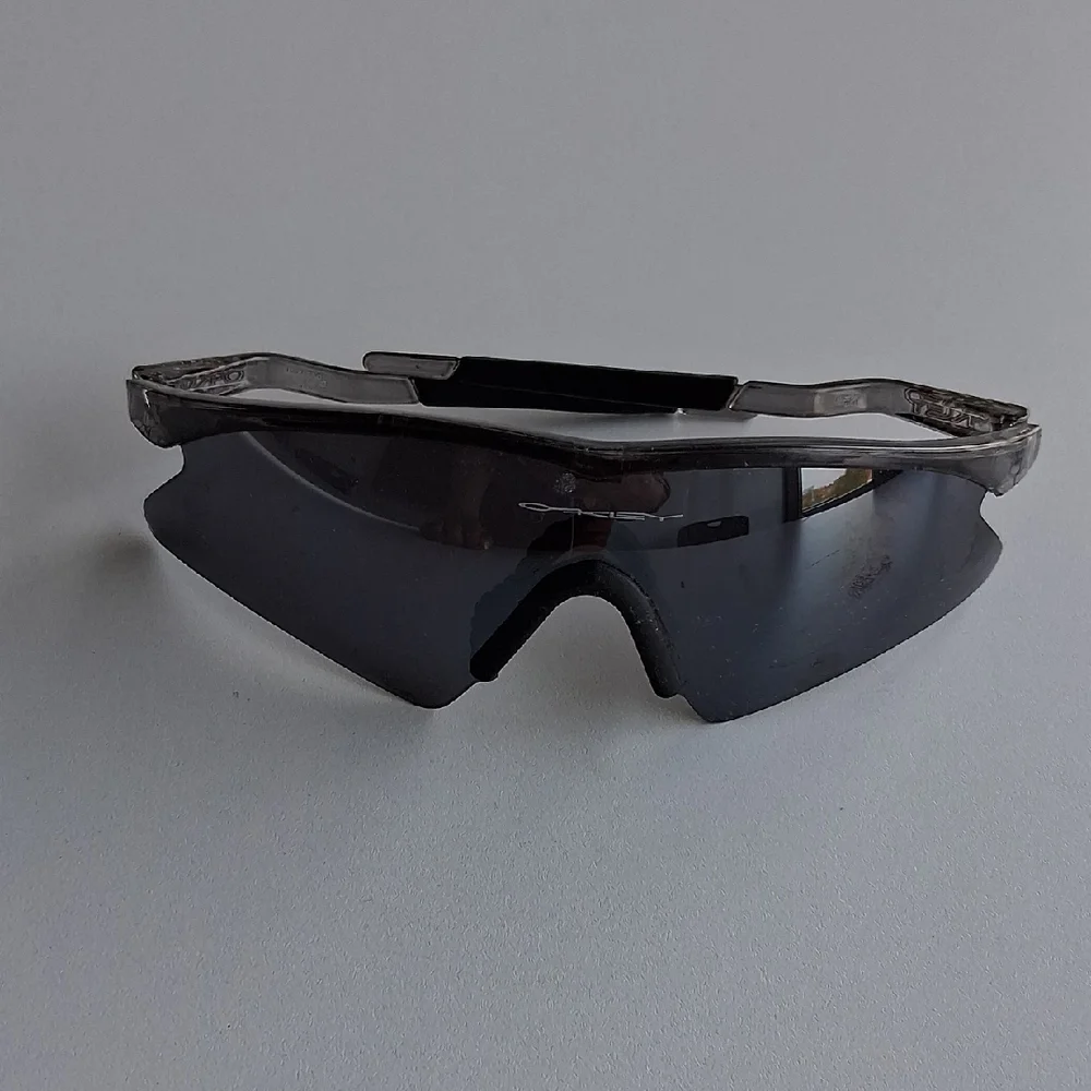 Black Wearable Smart Glasses